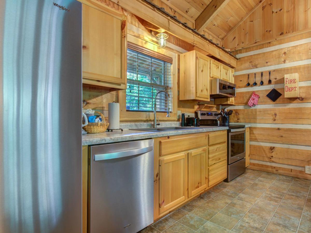 Lifes Escape Villa Gatlinburg Exterior photo
