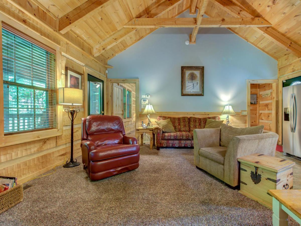 Lifes Escape Villa Gatlinburg Exterior photo